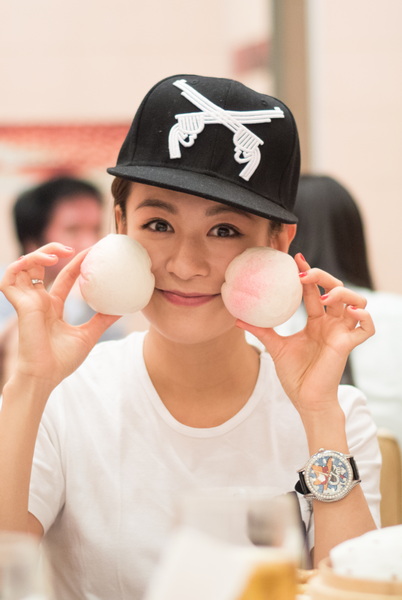 Elanne 江若琳